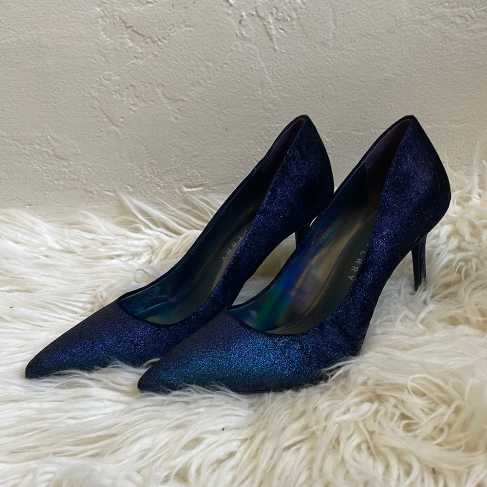 Katy Perry heels